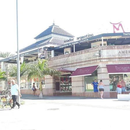Playa Honda Apartment